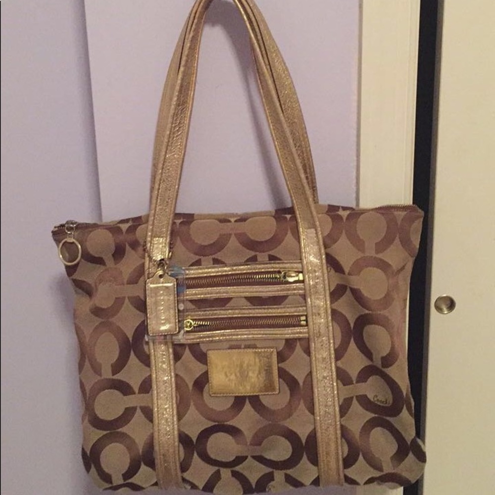 🌷COACH POPPY PURSE🌷